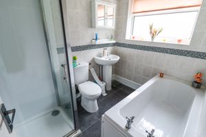 Photo 27- click for photo gallery